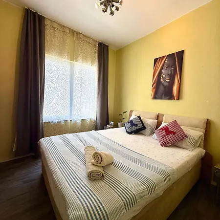 Merkez Kaleici Muhtesem Tarihi Katta Otantik Lejlighed *